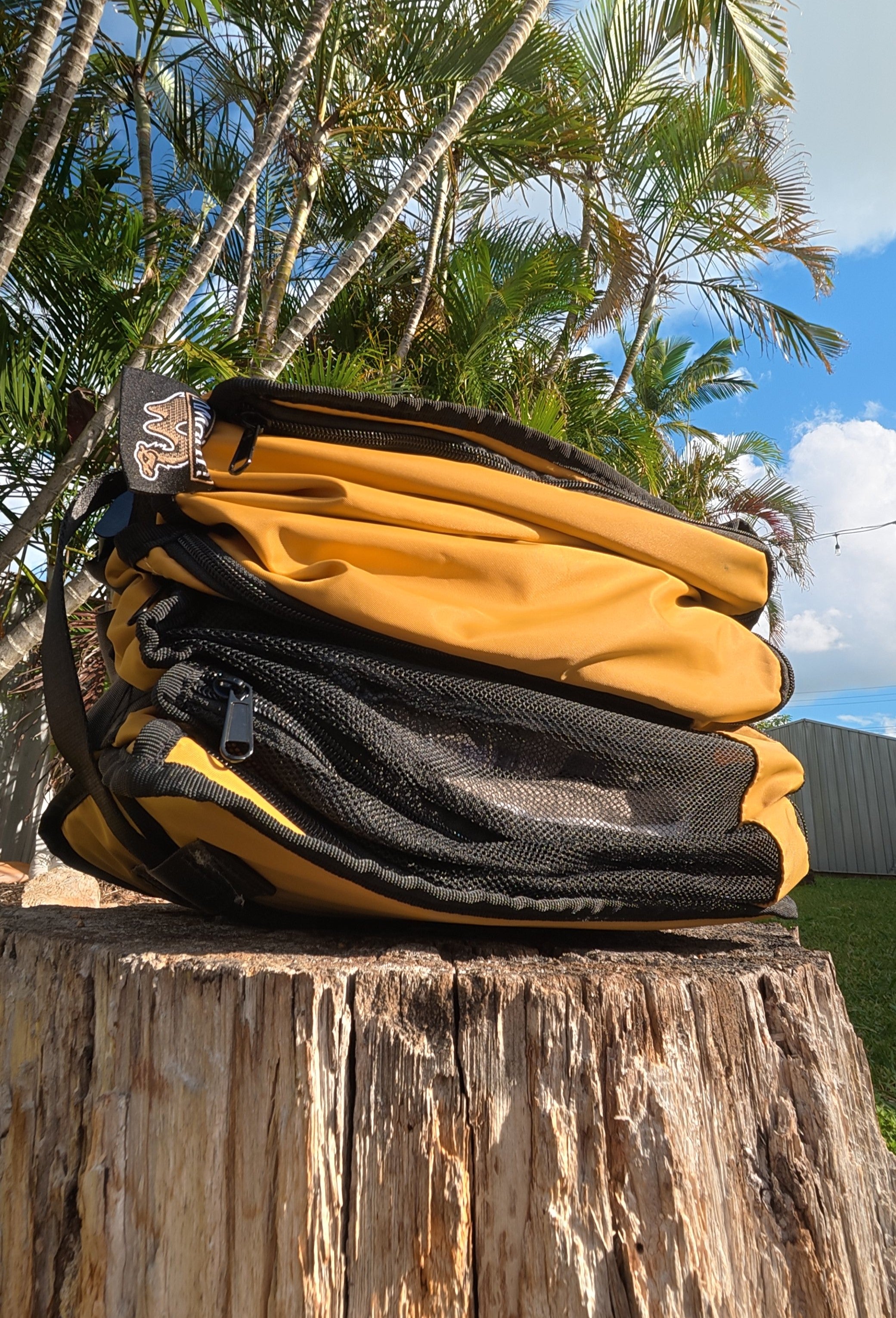 Walkabout Wardrobe - Yellow