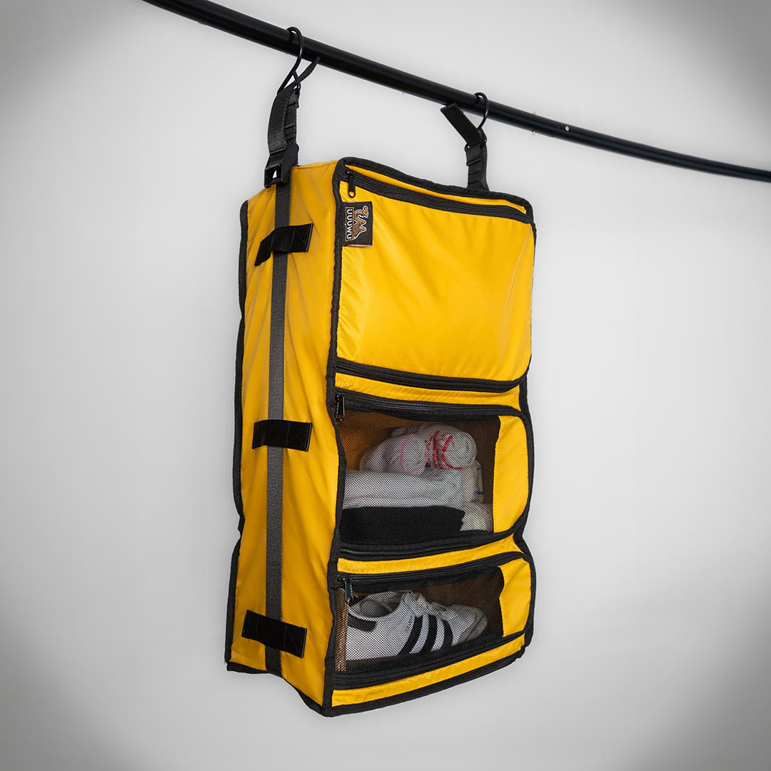 Walkabout Wardrobe - Hanging Travel Organiser