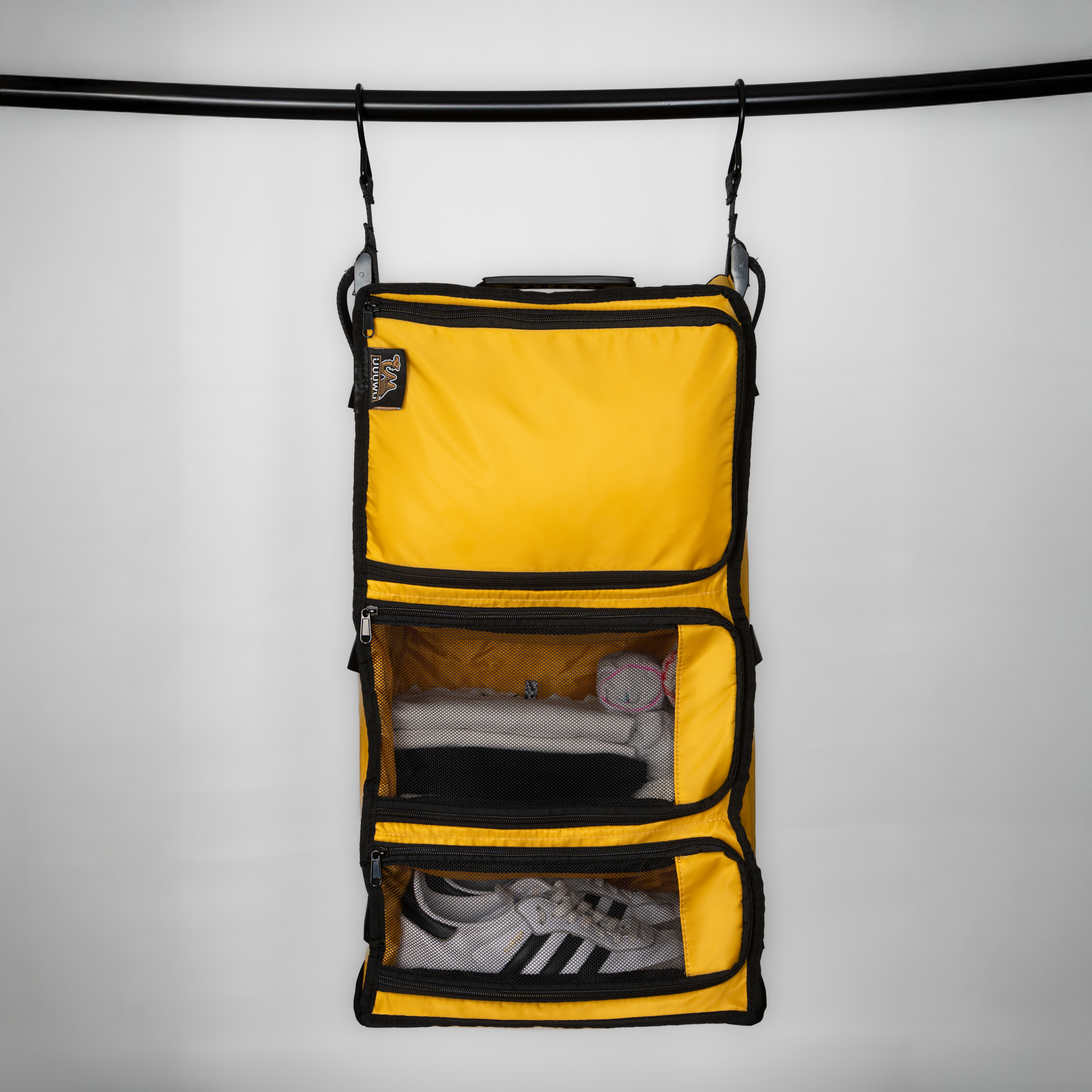 Walkabout Wardrobe - Hanging Travel Organiser